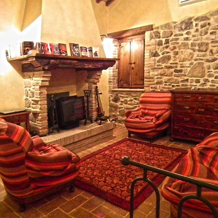 Azienda Agrituristica I Tre Casali Magione Phòng bức ảnh